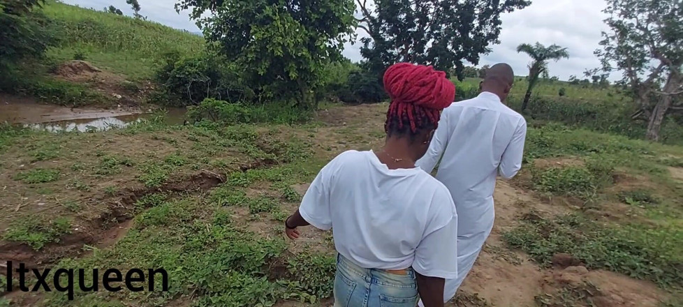 Itxqueen: Hiking with the Billionaire I Met at the Club
