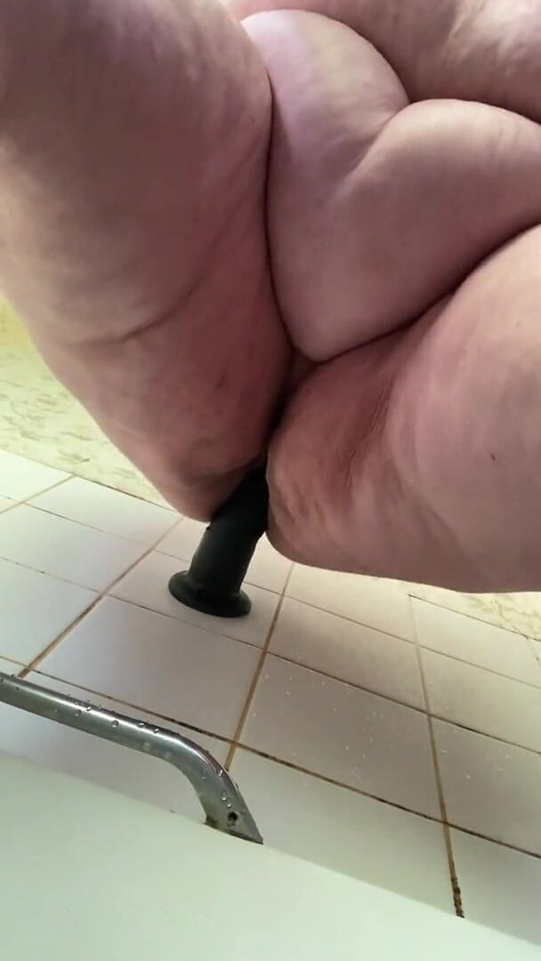 Real homemade BBW BBC porn: Bbwbootyful ridding my 12inch dildo underneath cam view