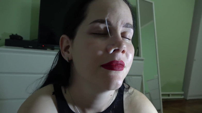 Anna Sky: Duro boquete e sexo anal com uma puta gostosa