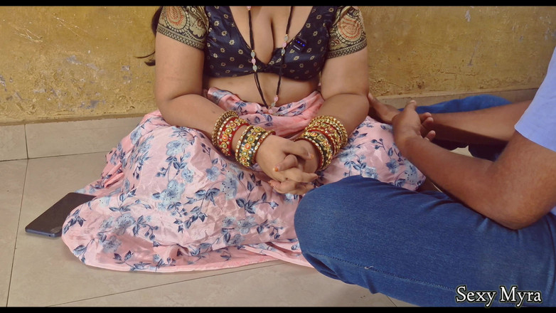 Sexy Myra: Bagian 2: - Chachi Ki Bantu Se Ibu Tiri Ki Chudayi