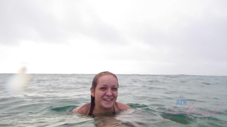 ATK Fans (Girlfriends): Virtueller urlaub in hawaii mit cleo vixen teil 4