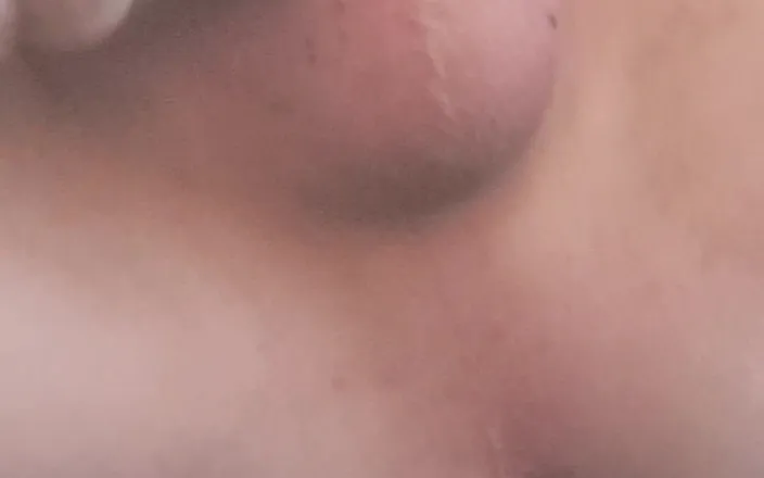 Becky_Boy: For the First Time with a Large Dildo!