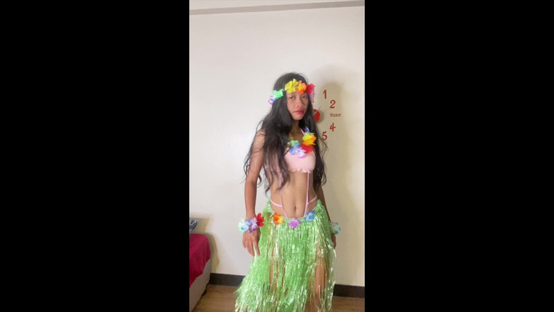 creamberryfairy: ハワイアン・ストリップダンス