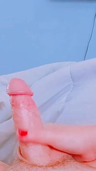 Hete vette aftrekbeurt met grote cumshot