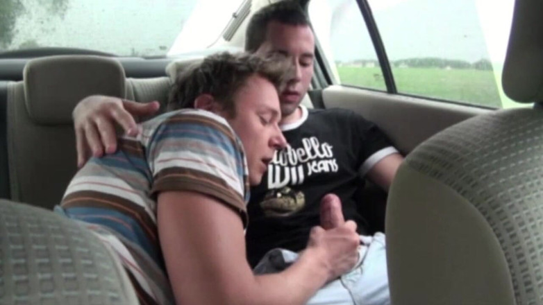 Crunch Boy: Twink fucked by his friend in my car