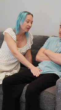 Religijna macocha chce analnego i twarzy i impregnacji - Studium Biblijne E03 - MILF Stella