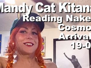 Cosmos naked readers: Mandy Cat Kitana Lectură goală cosmos sosiri 19-02