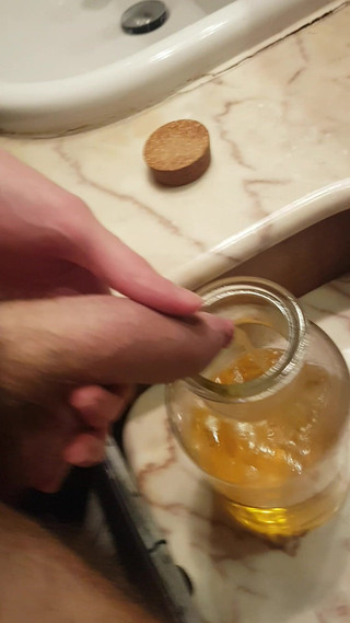 eighteentwink: Bir tanesi benden istediği için tüm altın sarı sıvımı göstermek...