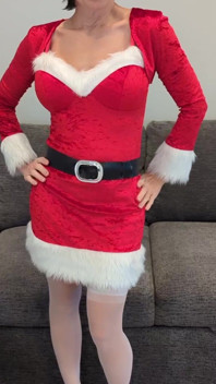 Sadie Claus Wishing You a Merry Christmas!