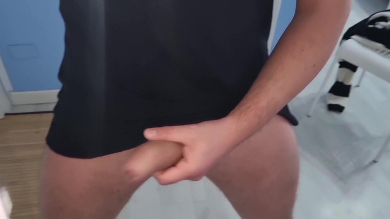 Alexander Audran: Ağzını aç. Ağzına boşalacağım sürtük - aynada çok sert inliyor ve fışkırtıyor