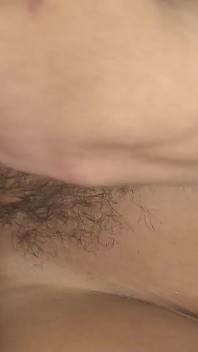 阴毛浓密的拉丁巨乳熟女jaylene被邻居偷偷地干了