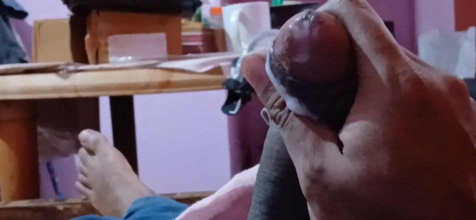 darksiders_eyes_love: Amatör mastürbasyon elle muamele genç götlü genç kız yarak amatör...