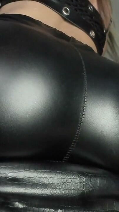 Feet lady: Big Ass