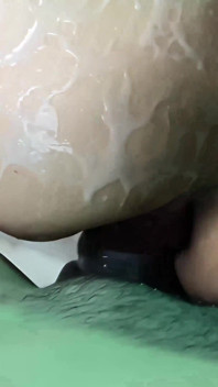Döl kayganlaştırıcı lavman dağınıklığı ile anal sikiş
