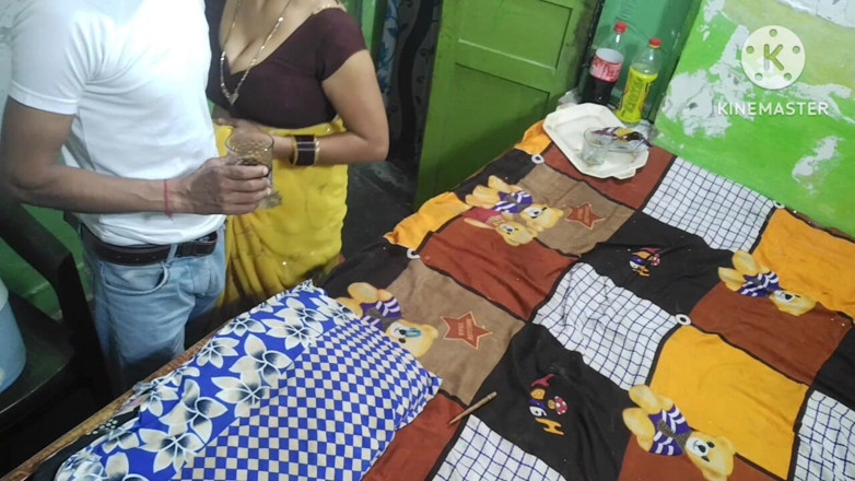 Saxesageth: Bhabhi Ko Kichen Me Akela Pakar Kardi Bhabhi Ki Mast...