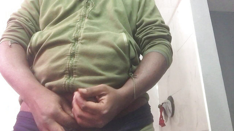 Jacks: Ejaculare într-o cupa