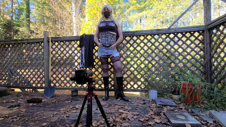 Jon Screcrow: Transvestiert jon scarecrow bts Fotoshooting
