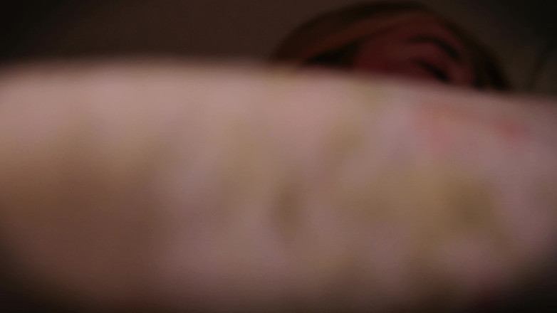 JessieHH: Tchýně touží po velkém černém péru 4K