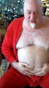 Beardaddychub Jerks and Cums on Cam in a Union Suit!