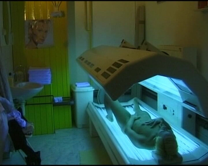 Deutsche Damen: Memek aduhai cewek imut jerman ini nggak bisa berhenti muasin...