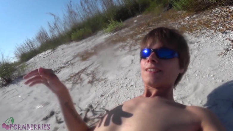 Ethan Alex: Seks na plaży na dzikiej wyspie