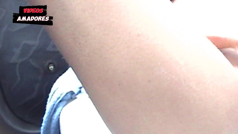 Amateurs videos: Đụ người phụ nữ đã có gia đình trong xe hơi