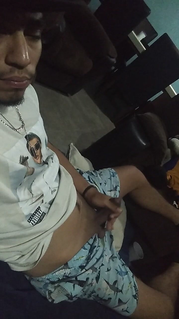 AlexAlejandro13: Kdo by chtěl vstávat brzy se mnou, tak lahodné