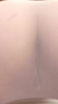 Tu Aimes Ma Chatte Pendant Que Je Me Masturbe En Levrette ?