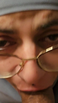 Close up Blowjob with Glasses Mia Niqab