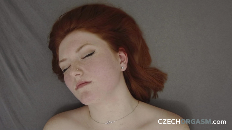Czech Orgasm: Czech Orgasm 117 Skinny Blonde’s Solarium Surprise - Fun with Her Feet...