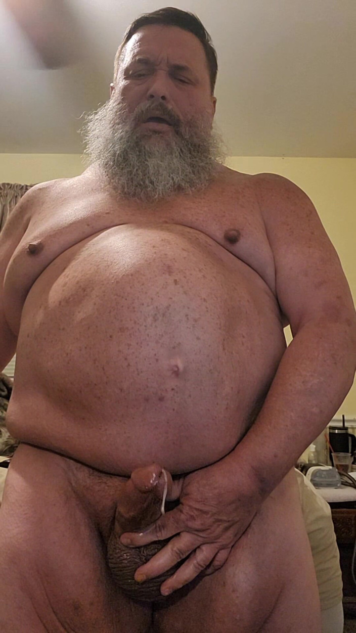 GeneWadexxx: Ранковий час з бородатим ведмедем