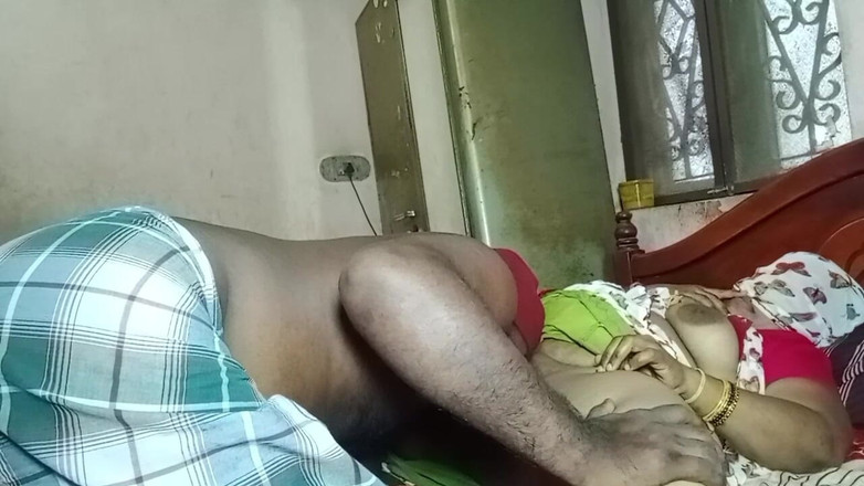 Tamil Anti Uma: Šel Jsem Do Švagrové, Ale Můj Bratr Nebyl Doma. Bavila Jsem...