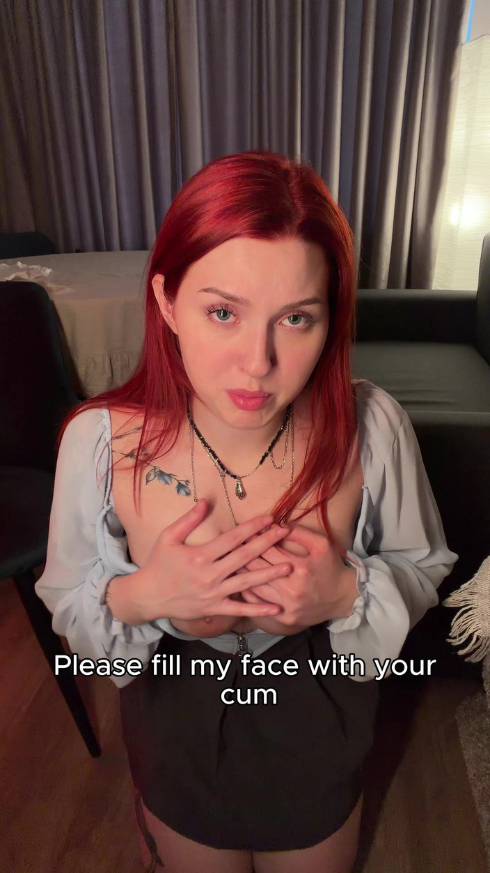 Honey Sasha: 乔伊：宝贝邀请你看着，还用她的小穴手淫。你准备好了吗？