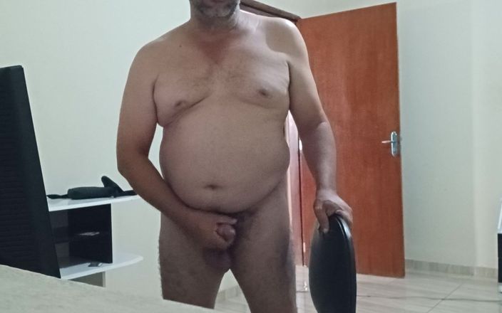 Edivaldo Dos Reis Costa: Öğleden sonra mastürbasyon yapıyor