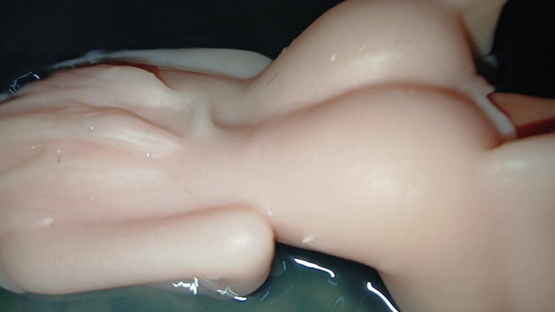 LunaDesire: LunaDesire, una moglie minuta, vuole davvero il pene gigante del...