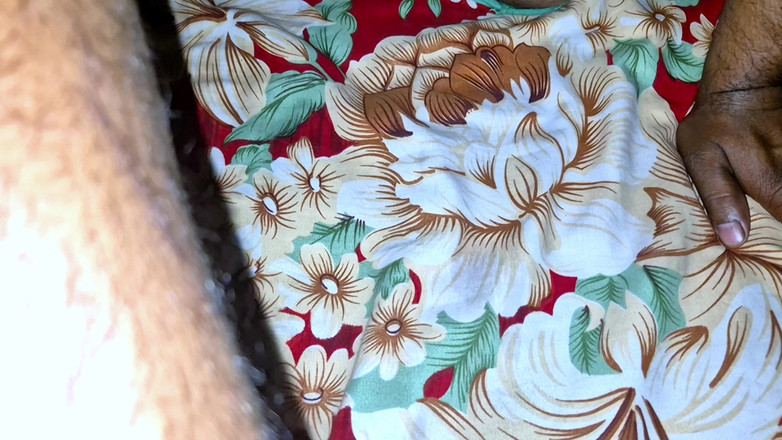 ExcitedWomen: Jedna noc s indickými desi ženami a desi nadrženým manželem