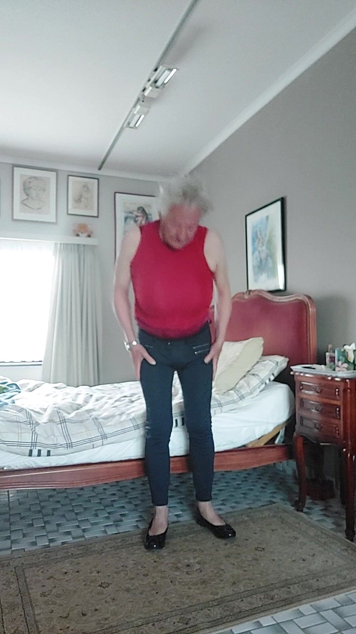 Toon Tits: Cum in Ulla Dessous Body