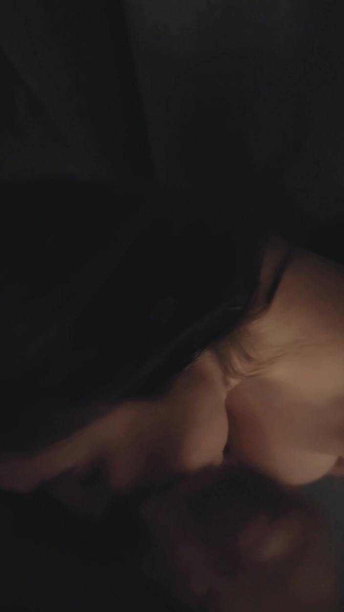 Alina Rai: Kehidupan seks pribadi istri: hanya dibagikan sama suamiku