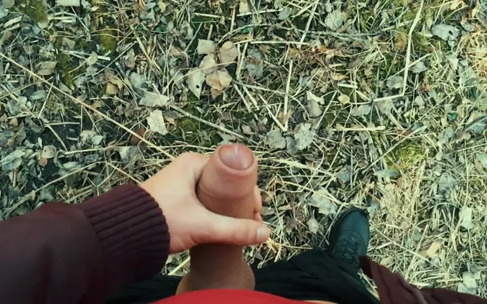 Idmir Sugary: Twink Testicles Movements in Outdoor - Fast Motion Vid and Pulsating...