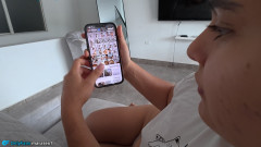 Pronoia Mey: Il Fratellastro Aiuta La Sorellastra Con Foto Sexy Finché Non...