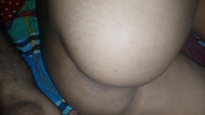 Nadiyabd: देसी गांड चुदाई पोर्न: देखें nadia को पहली बार गांड चुदाई मिलती है