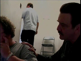 Lesbian Teen Stories: Mladé lesbické děvky si venku dildoují kundičky