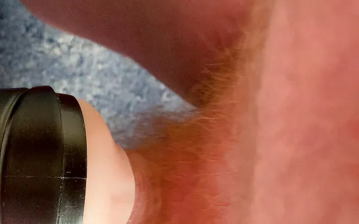 Gingerpubes: Fucking my fleshlight