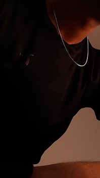 Не дивись на мене, поки я себе торкаюся!