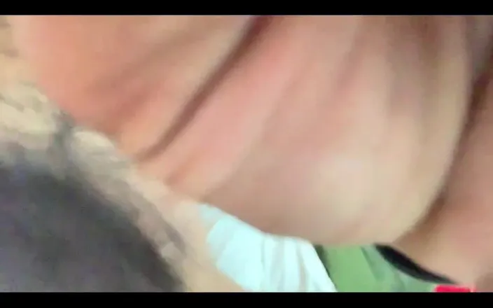Handmade apple: My Girlfriend Suck My Dick Passionately