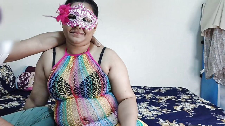 roshni-atif: Bengali safada menina gostosa e fodendo duro com seu namorado....