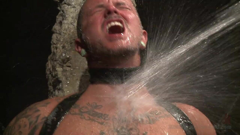 30 Minutes of Torment: Zničení Maxe Cameron