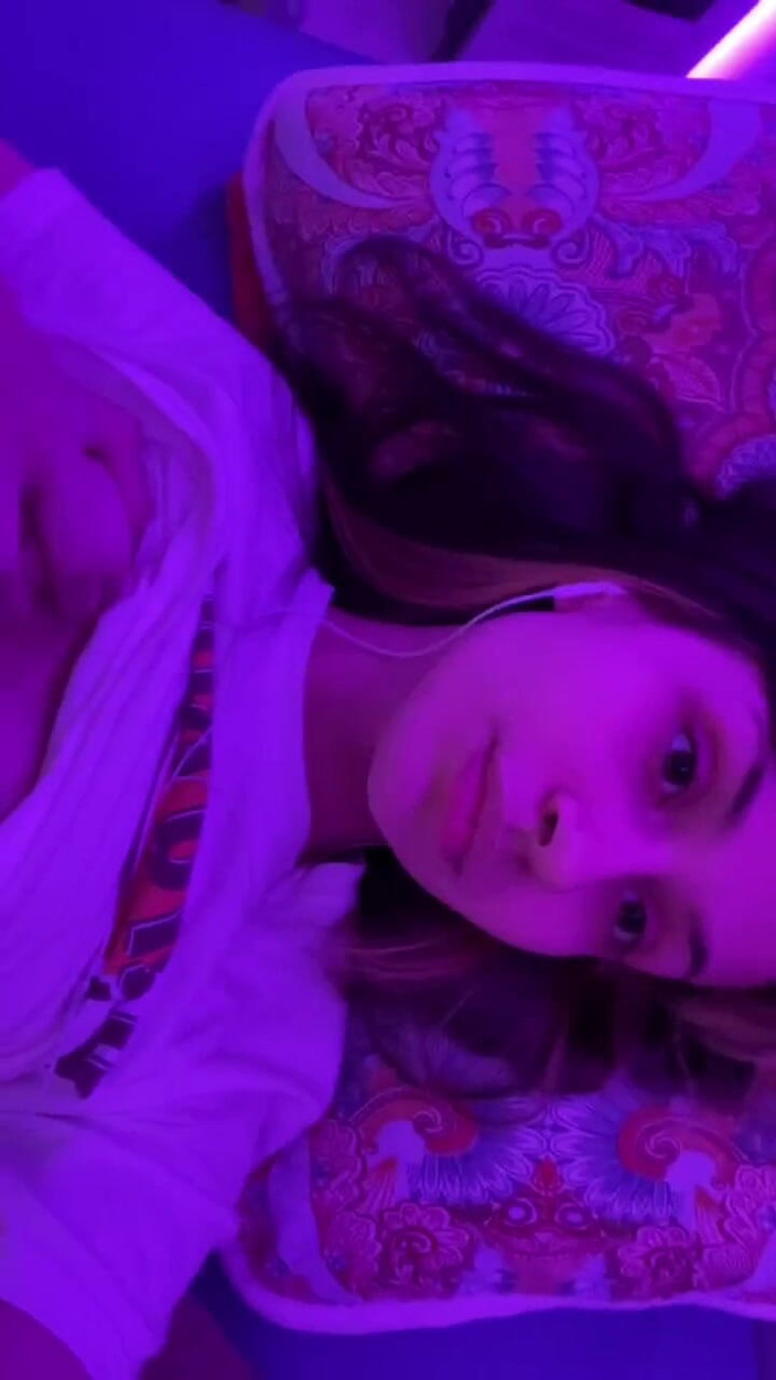 Piumi Ranasingha: Model cantik lagi pamer toket dan toket aduhainya