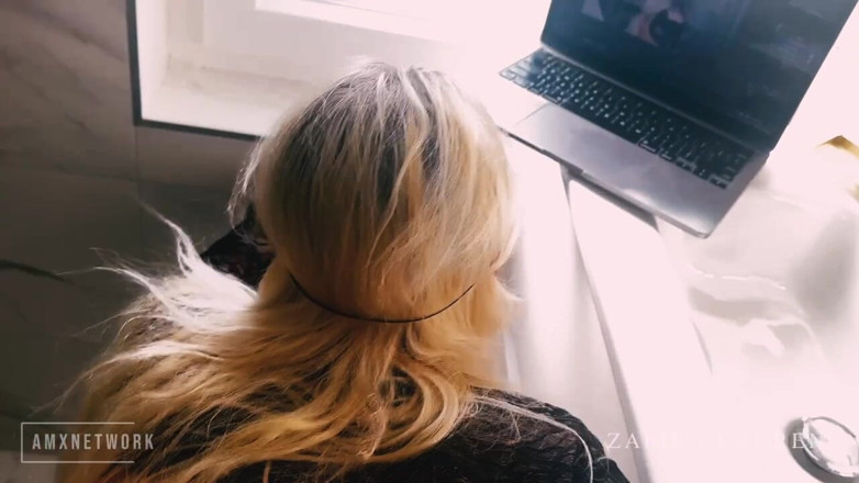 AmXNetwork: Fodendo minha linda limpadora de casa polonesa novamente