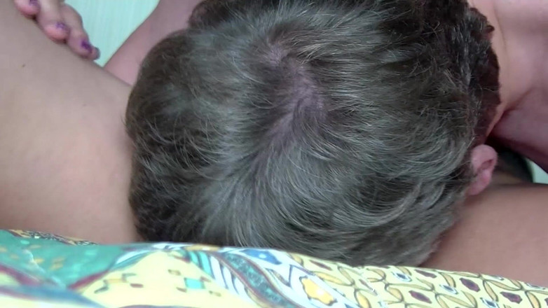 Deutsche Damen: Зрілих товстих німецьких повій трахали в розбещеному тріо